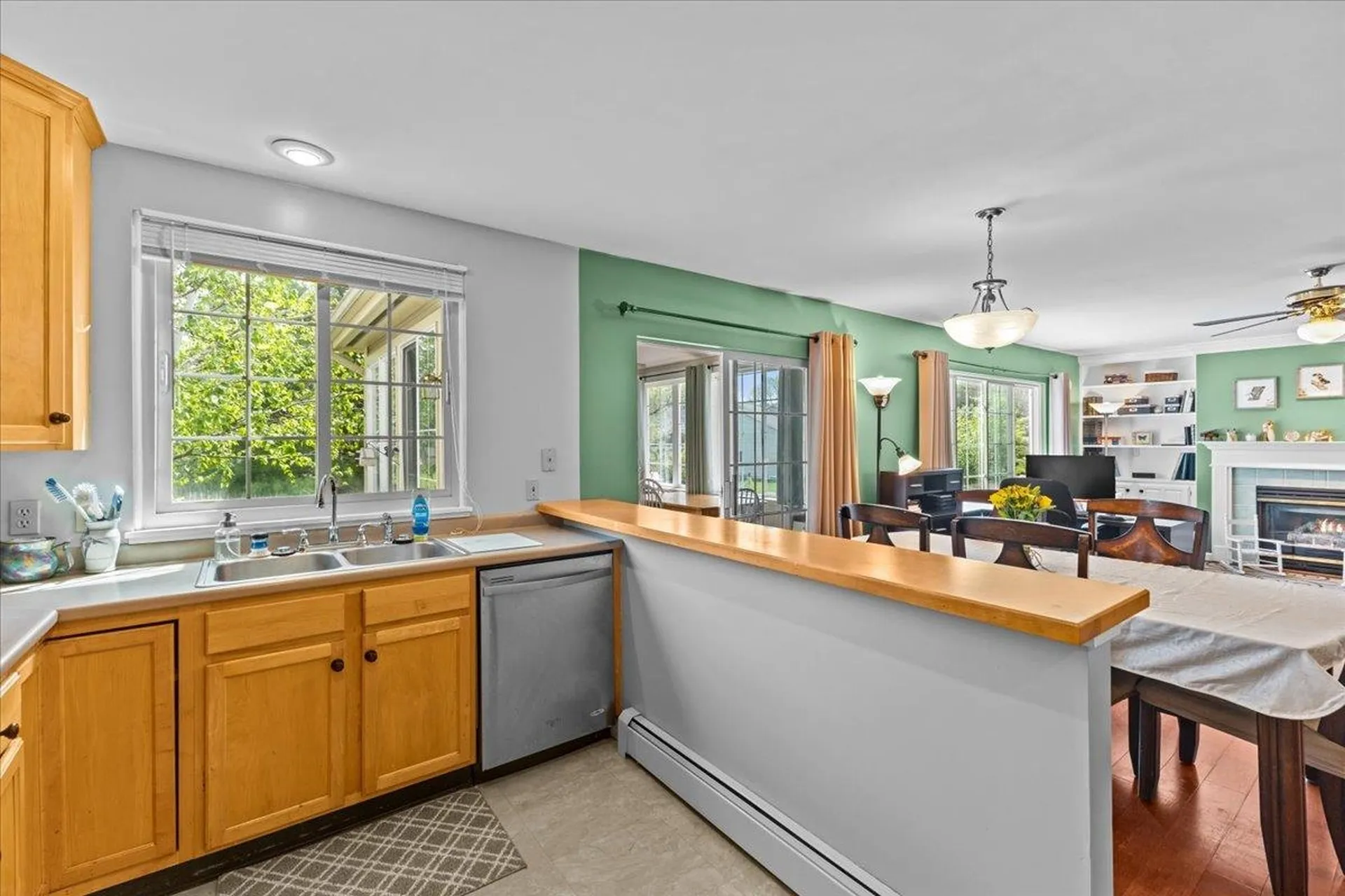 11 Cardinal Lane Essex VT 05452