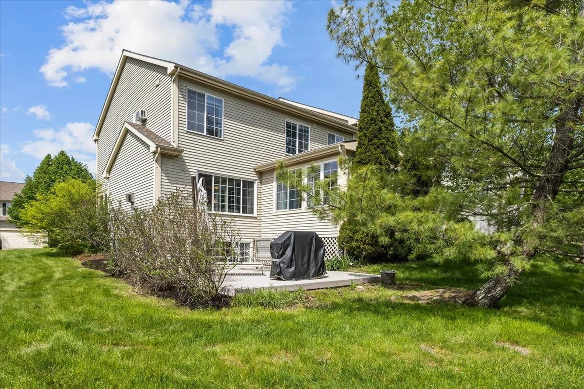 11 Cardinal Lane Essex VT 05452