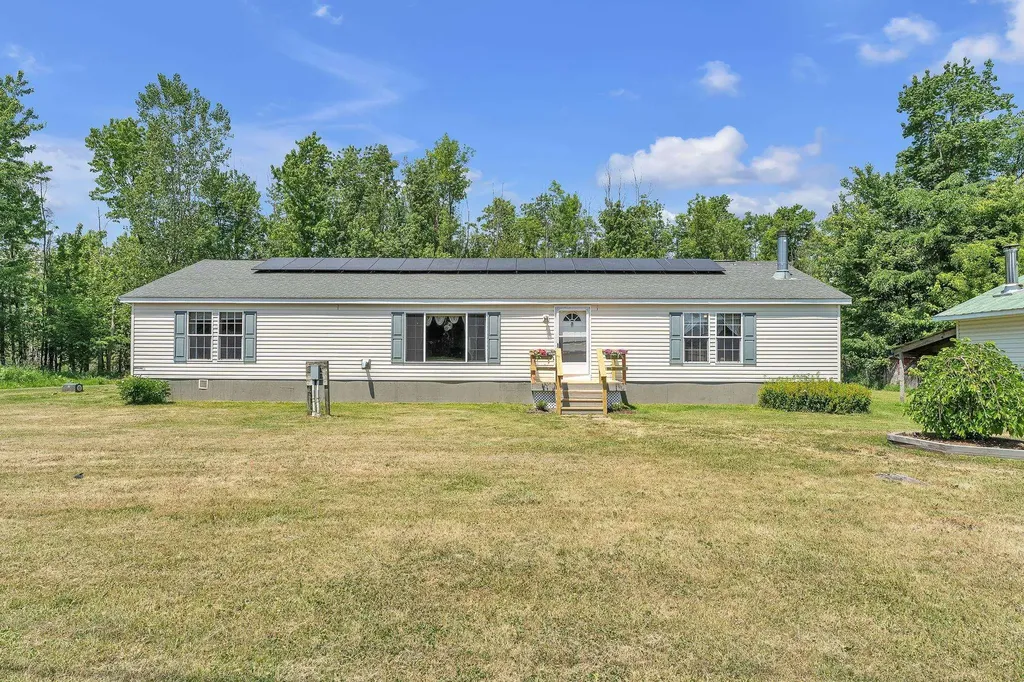 55 Reynolds Road Grand Isle VT 05458