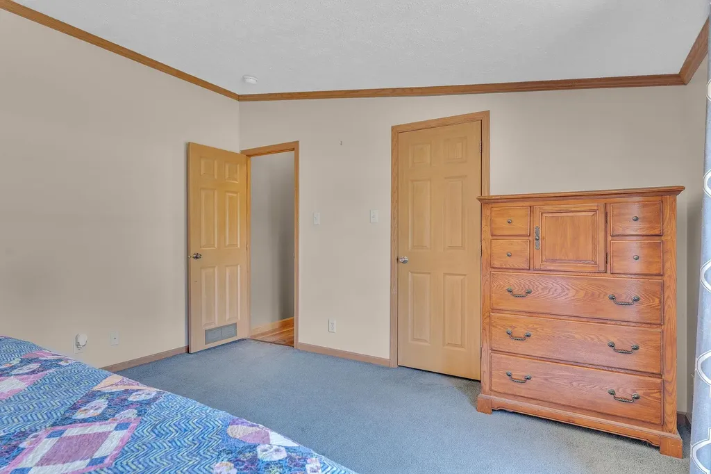 55 Reynolds Road Grand Isle VT 05458