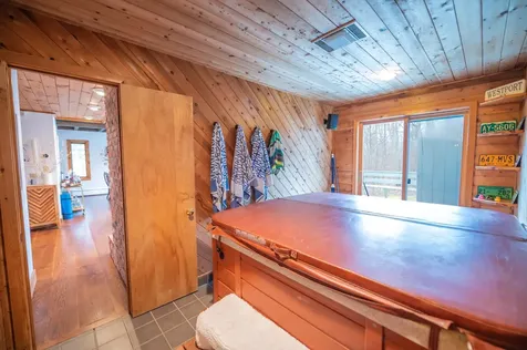 22b Suntec Loop Dover VT 05356