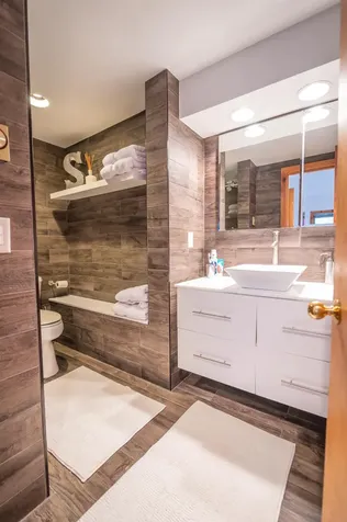 22b Suntec Loop Dover VT 05356