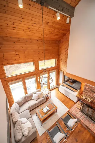 22b Suntec Loop Dover VT 05356
