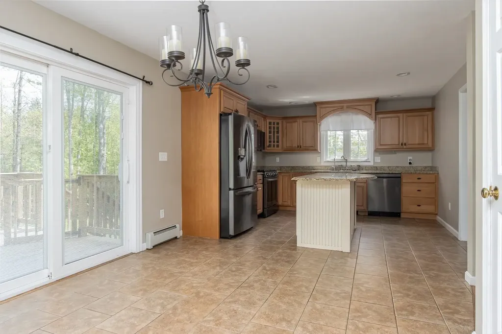 10 Fiddlehead Lane Rochester NH 03867