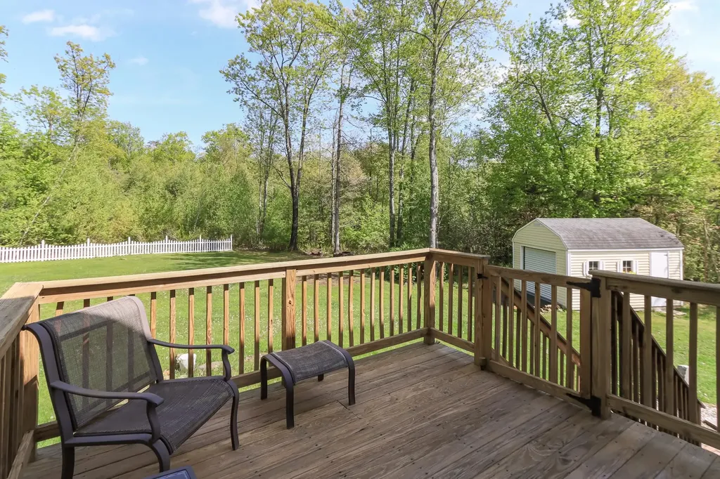 10 Fiddlehead Lane Rochester NH 03867
