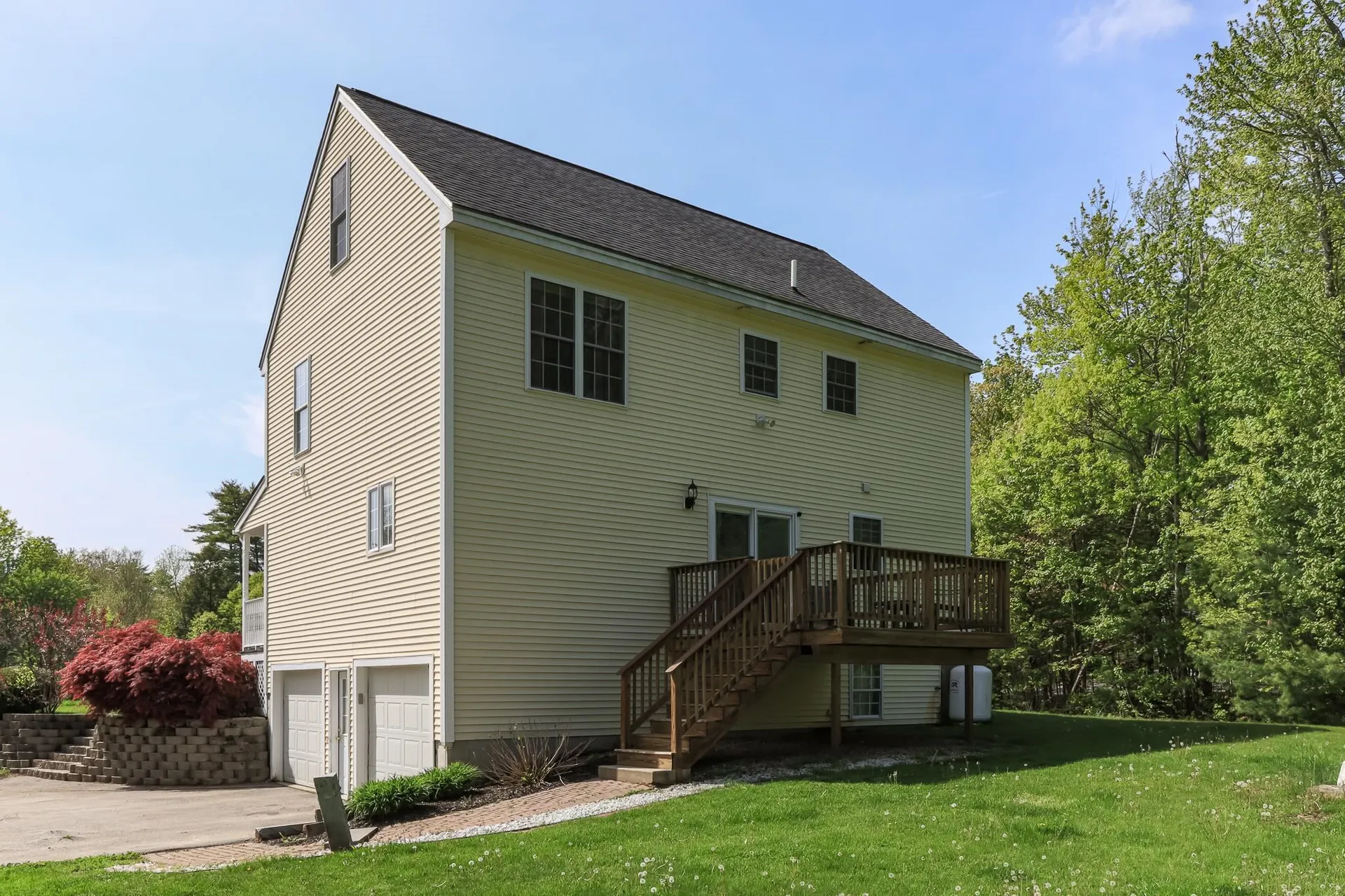 10 Fiddlehead Lane Rochester NH 03867