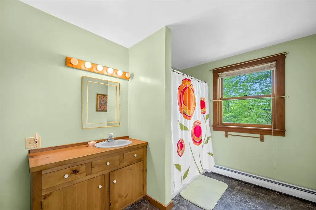 111 Upper Depot Road Marshfield VT 05658
