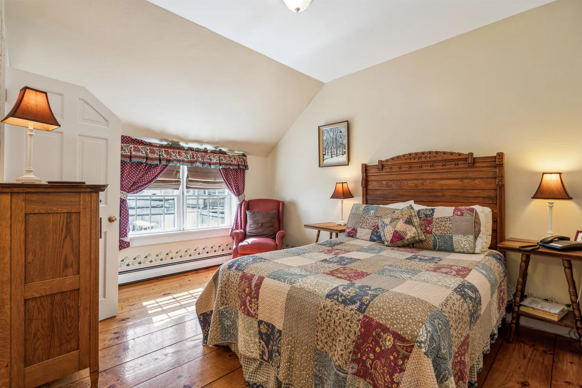 9 Main Street Lyme NH 03768