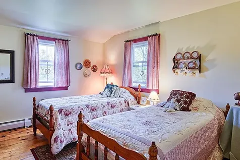401 North Street Chester VT 05143