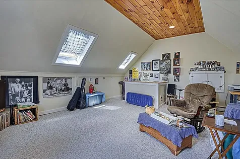 401 North Street Chester VT 05143