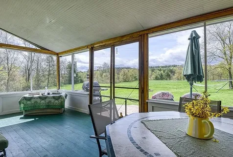 401 North Street Chester VT 05143