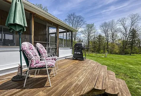 401 North Street Chester VT 05143