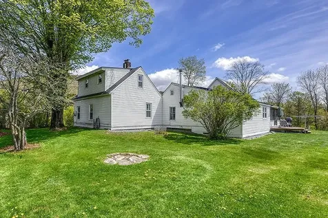 401 North Street Chester VT 05143