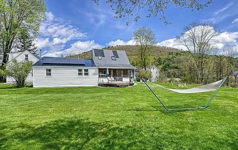 401 North Street Chester VT 05143