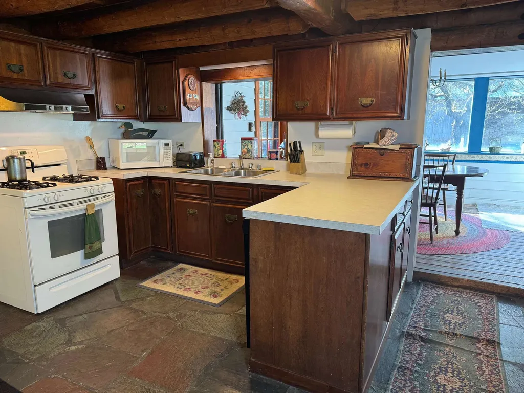 187 Hardwood Mountain Road Marshfield VT 05658