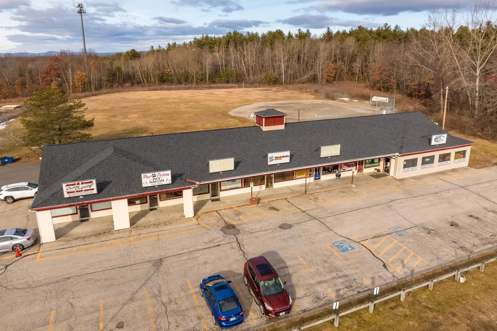 11 Tracy Lane Hudson NH 03051