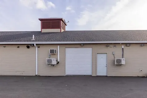 11 Tracy Lane Hudson NH 03051