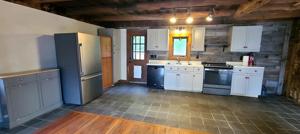 1907 Mountain Road Addison VT 05491