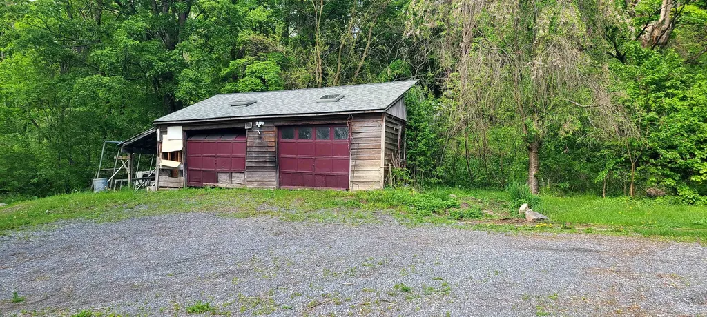 1907 Mountain Road Addison VT 05491