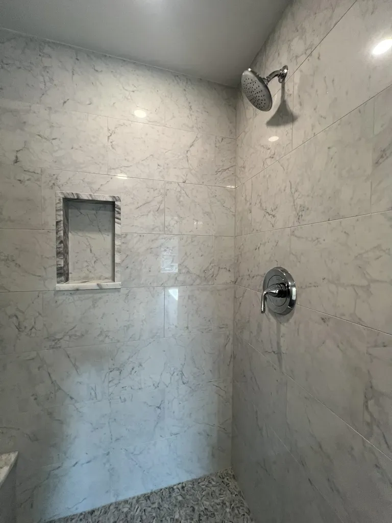195 Sage Lane Portsmouth NH 03801
