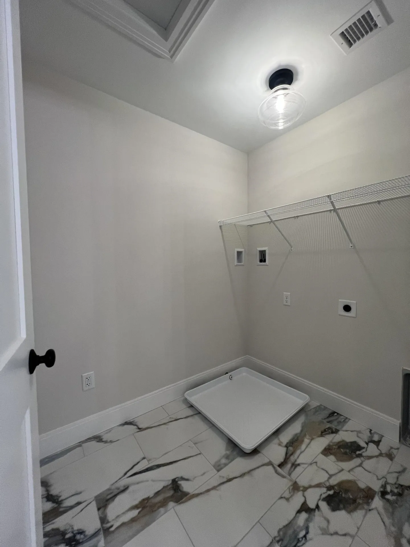195 Sage Lane Portsmouth NH 03801