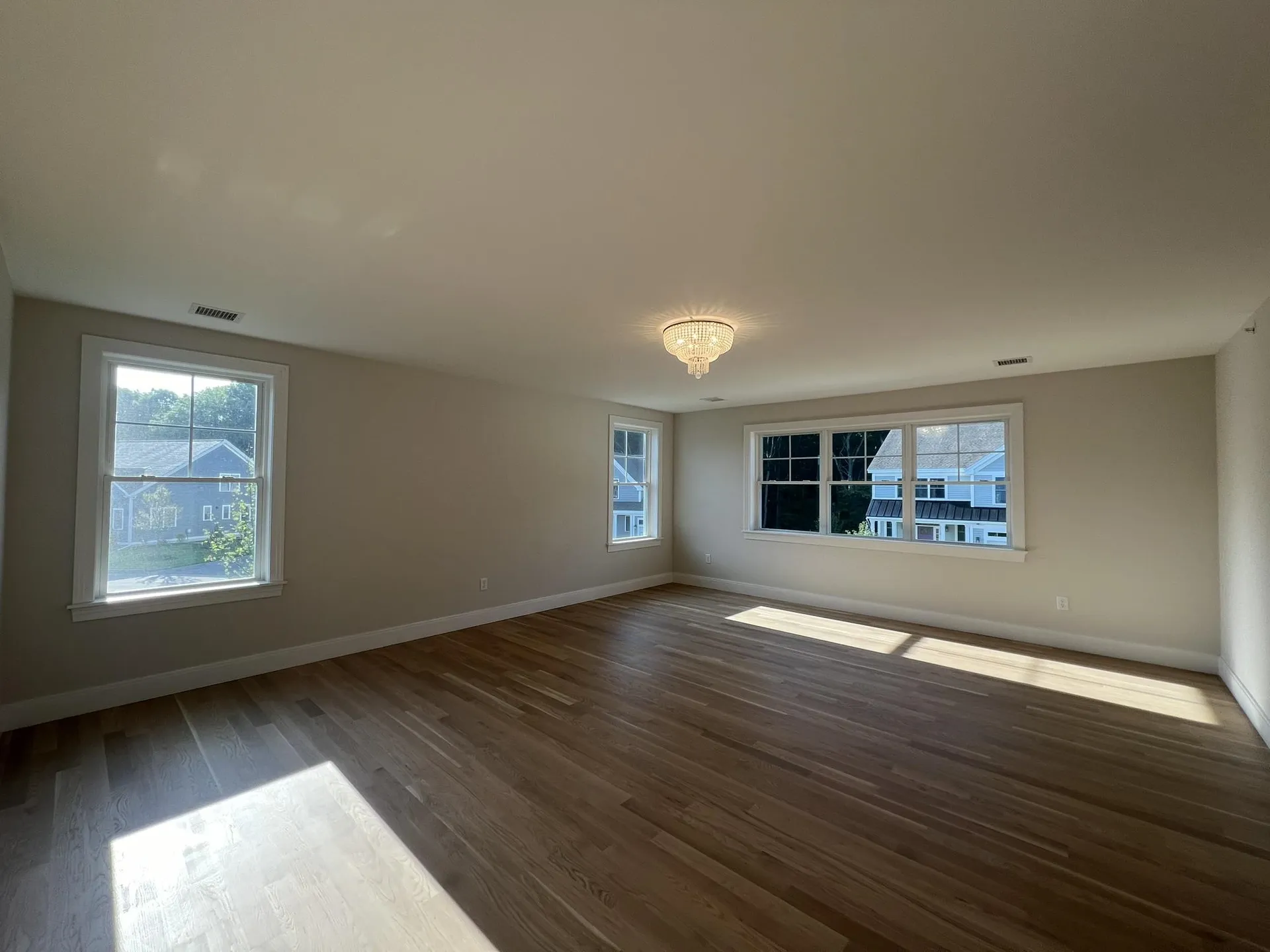 195 Sage Lane Portsmouth NH 03801