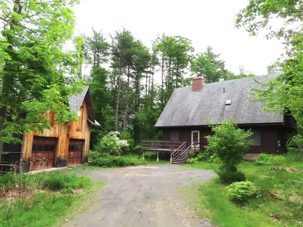 435 Chapman Road Keene NH 03431