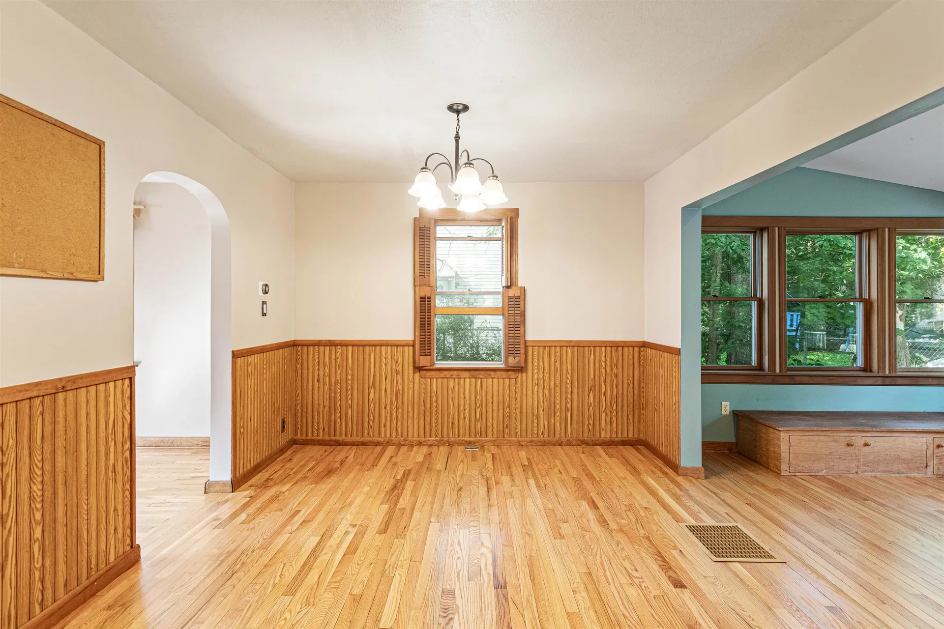 164 Woodbury Road Burlington VT 05408