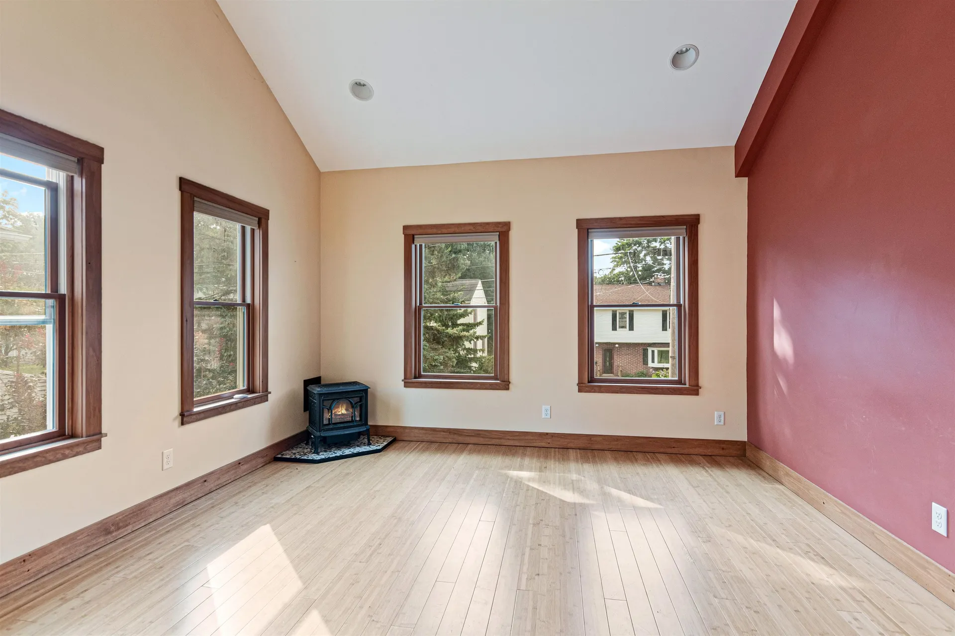 164 Woodbury Road Burlington VT 05408