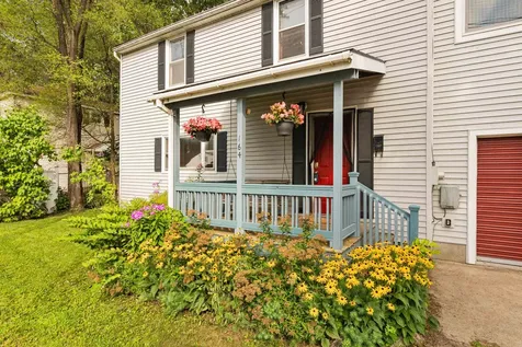 164 Woodbury Road Burlington VT 05408
