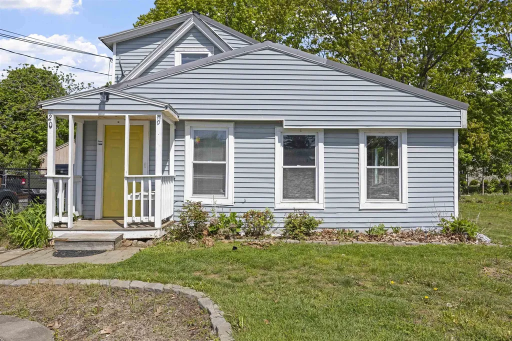 20 Massachusetts Avenue Laconia NH 03246