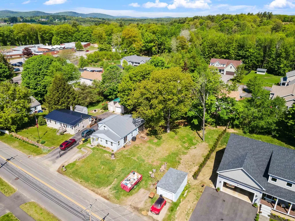 20 Massachusetts Avenue Laconia NH 03246