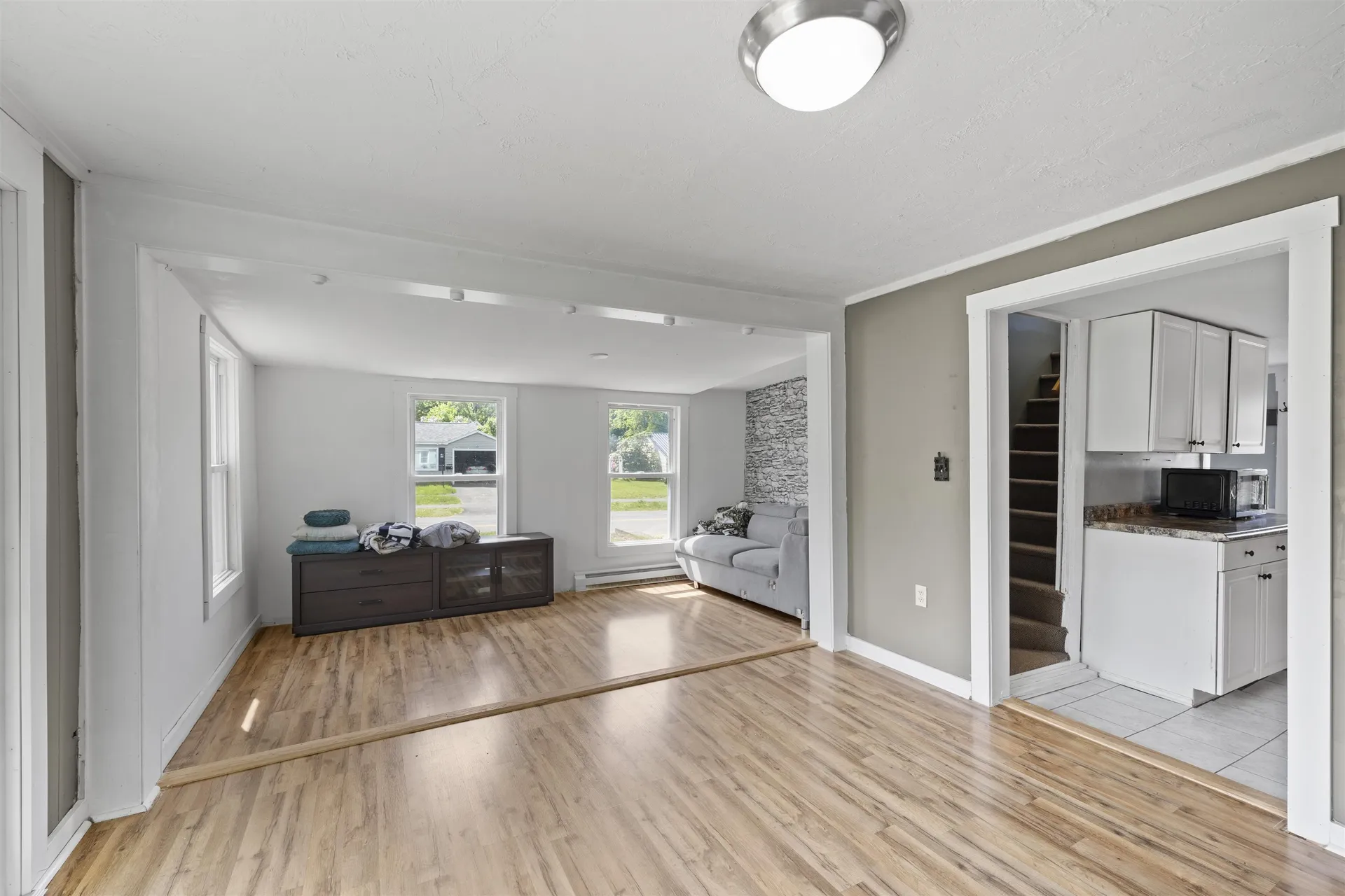20 Massachusetts Avenue Laconia NH 03246