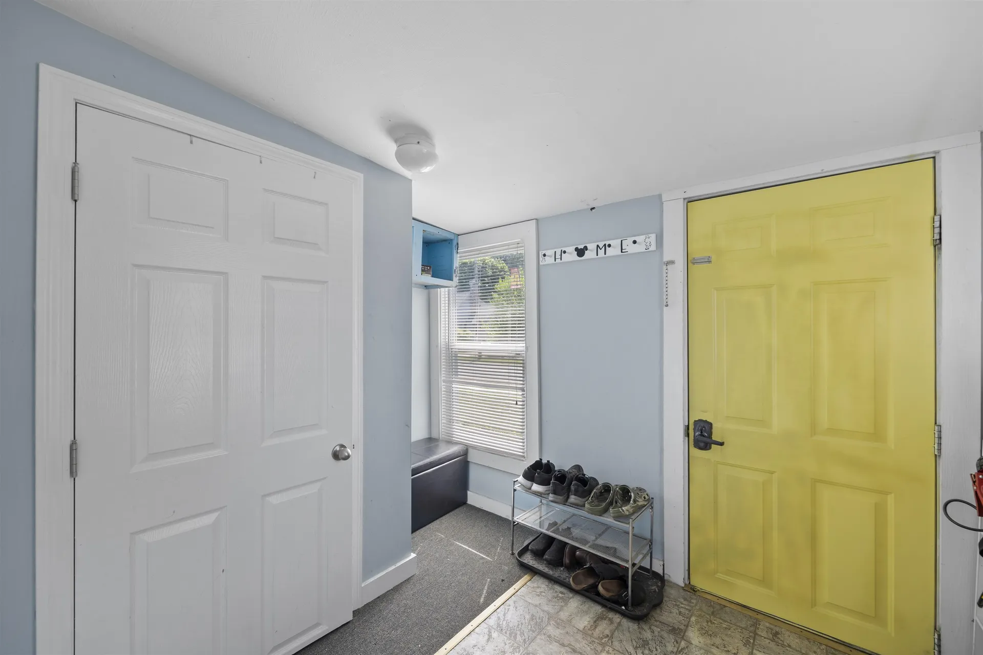 20 Massachusetts Avenue Laconia NH 03246