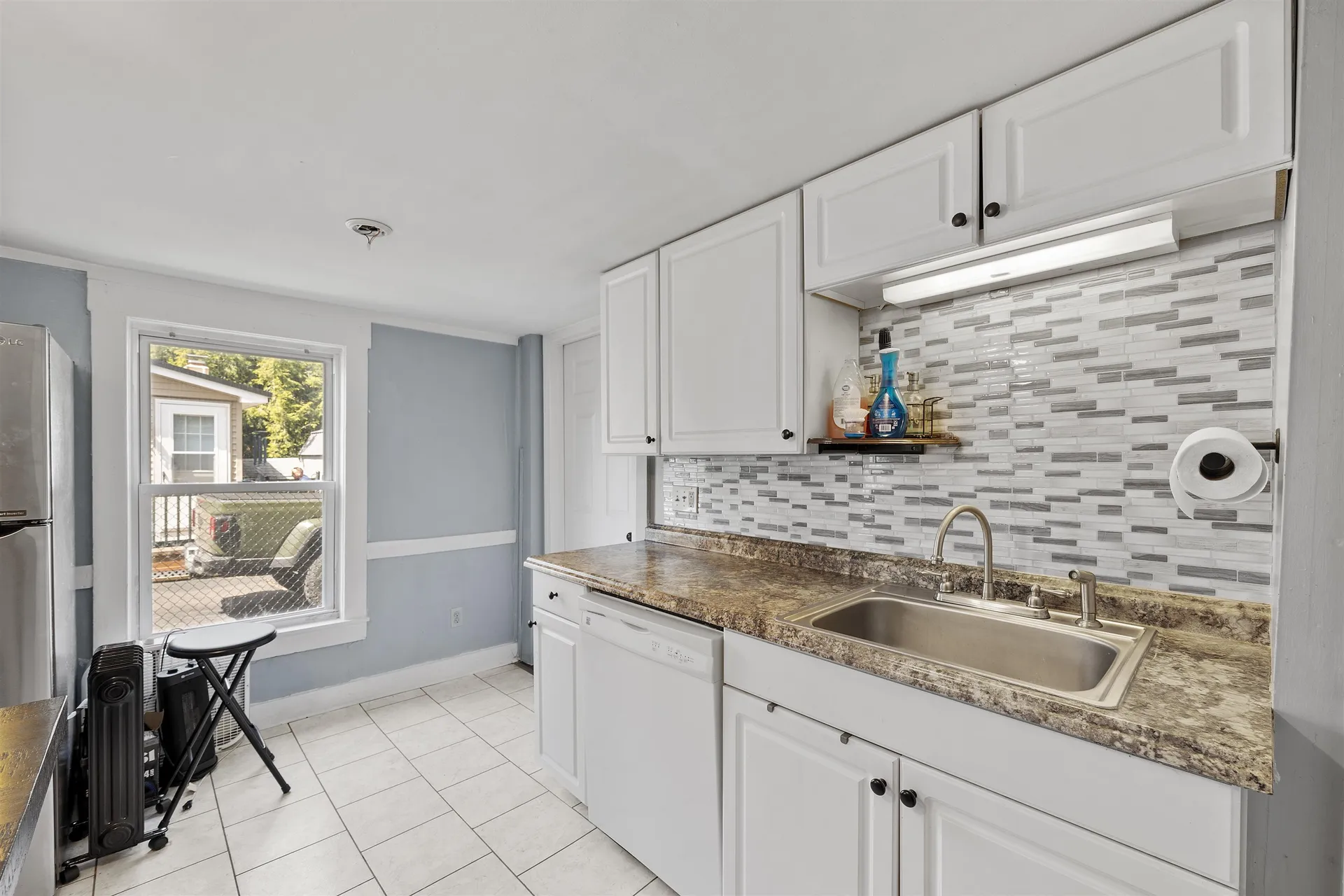 20 Massachusetts Avenue Laconia NH 03246