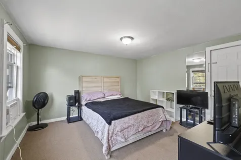 20 Massachusetts Avenue Laconia NH 03246