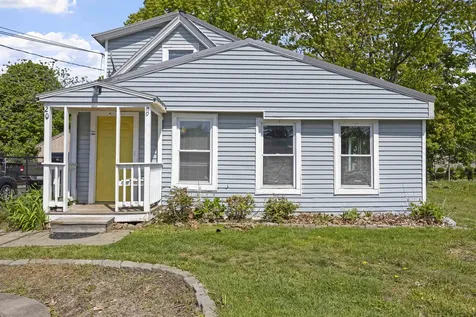 20 Massachusetts Avenue Laconia NH 03246