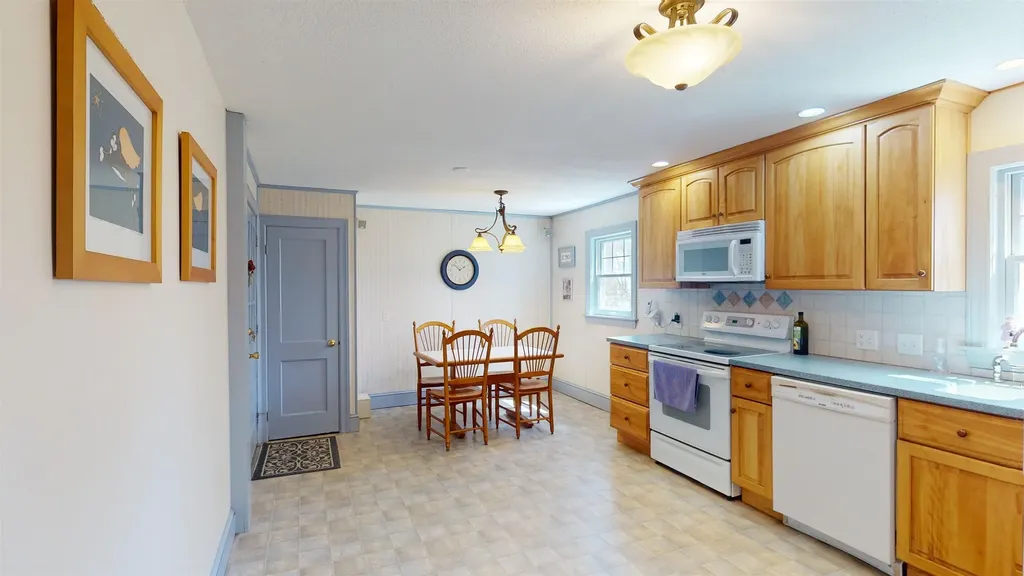 435 Blodget Street Manchester NH 03104