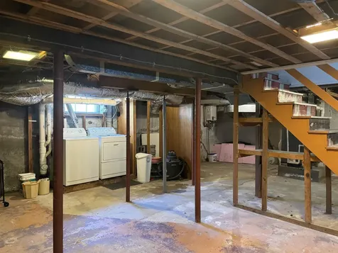435 Blodget Street Manchester NH 03104