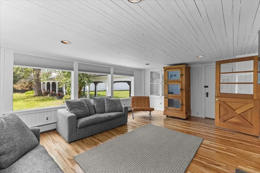 44 Stagecoach Road Morristown VT 05661