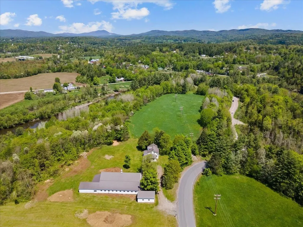 44 Stagecoach Road Morristown VT 05661