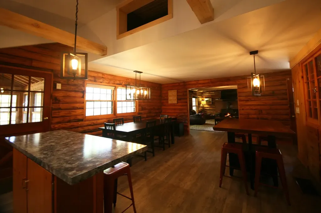 707 Nh Route 103 Sunapee NH 03782