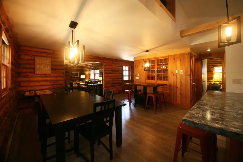 707 Nh Route 103 Sunapee NH 03782