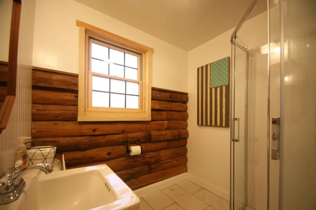 707 Nh Route 103 Sunapee NH 03782