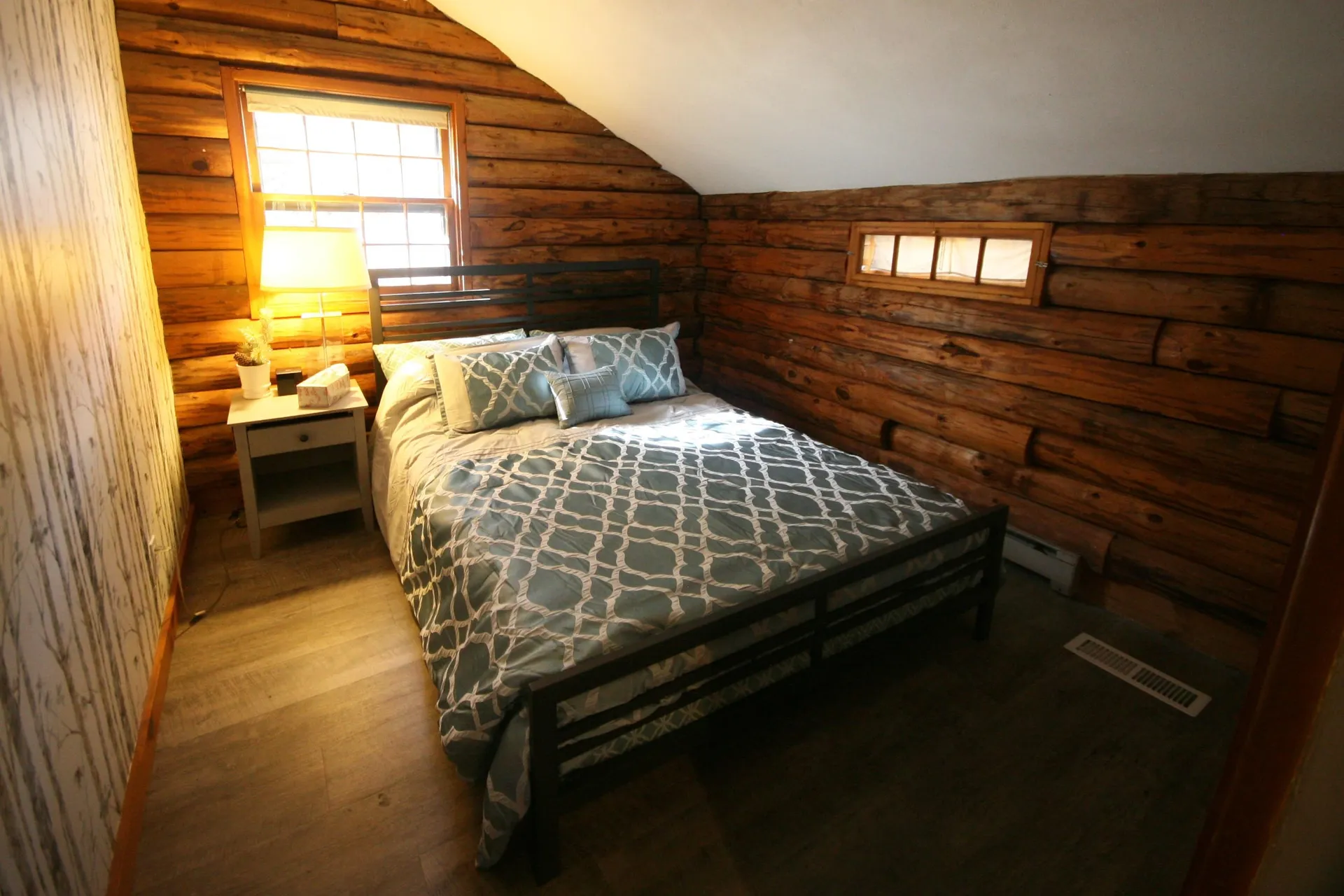 707 Nh Route 103 Sunapee NH 03782