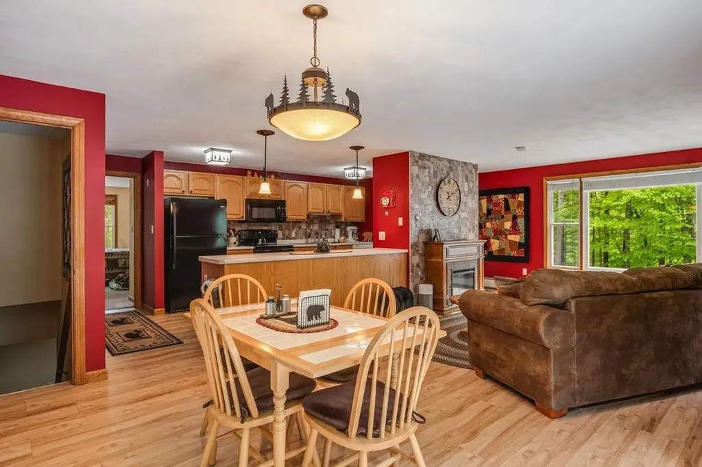 131 Partridge Drive Middleton NH 03887