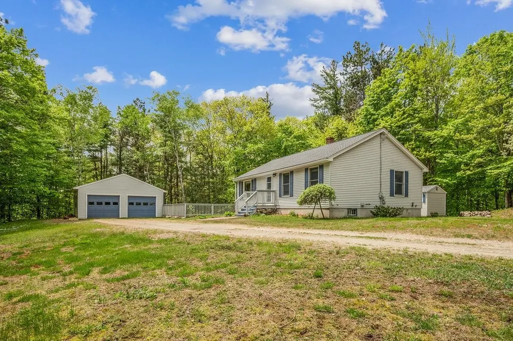 131 Partridge Drive Middleton NH 03887