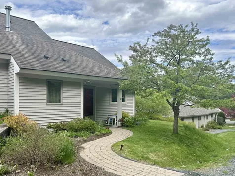29 Sycamore Drive Hartford VT 05001