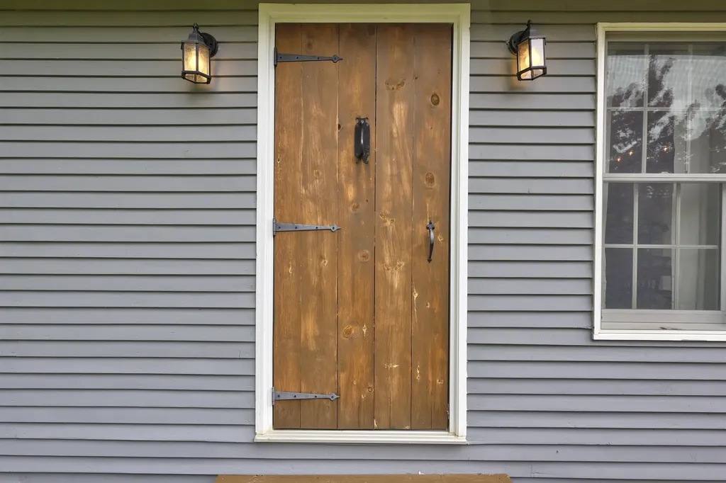 59 Nashville Road Jericho VT 05465