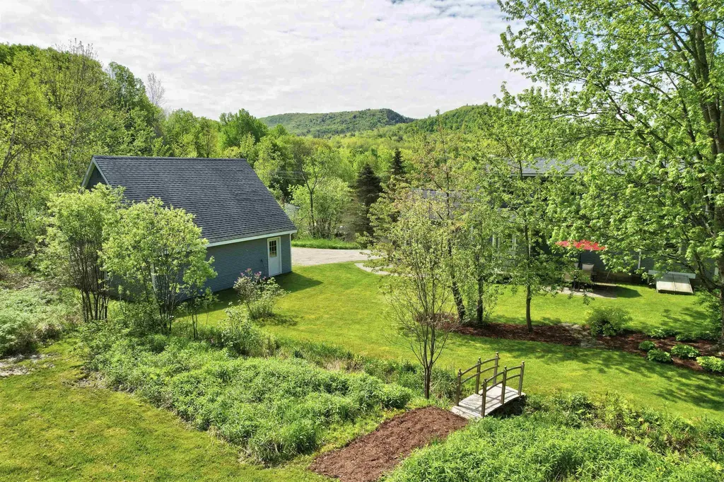 59 Nashville Road Jericho VT 05465